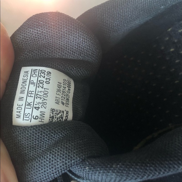 BLACK LEATHER ADIDAS—-6 - Picture 4 of 5